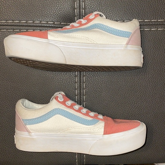 Women’s size 5 vans shoes. Pink and blue and cream. GUC. - Picture 5 of 12